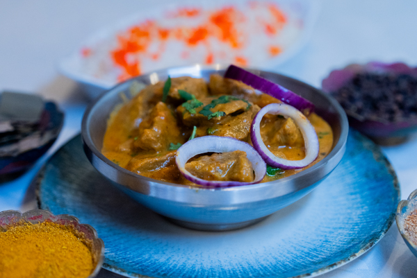 Boeuf Curry, plat de cuisine indienne à emporter du Kashmir Café à Montreuil